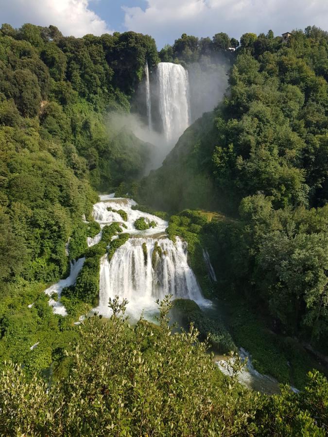 Appartamento Cascate Delle Marmore Exterior photo